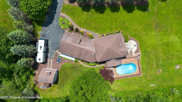 73 Quinton Rd, Scott Twp, PA 18447 - bird's eye view of a pool