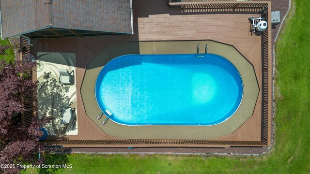 73 Quinton Rd, Scott Twp, PA 18447 - view of swimming pool