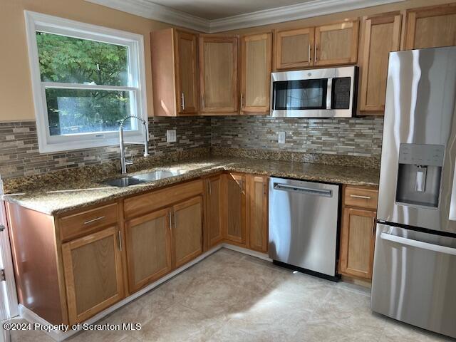 1598 State Route 6, Factoryville, PA 18419 - photo 9