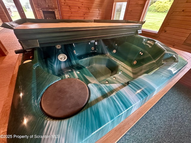 290 Holly Ln, Sturges, PA 18447 - detailed view of a jacuzzi and wood walls