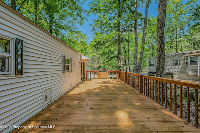 35 Cedar Dr, Covington Twp, PA 18424
