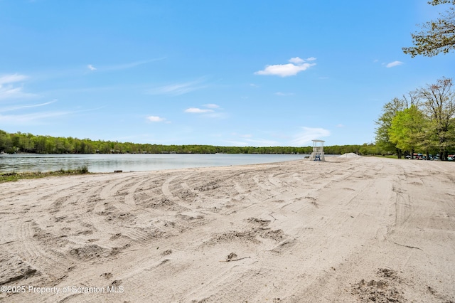 35 Cedar Dr, Covington Twp, PA 18424