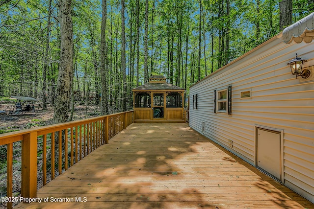 35 Cedar Dr, Covington Twp, PA 18424