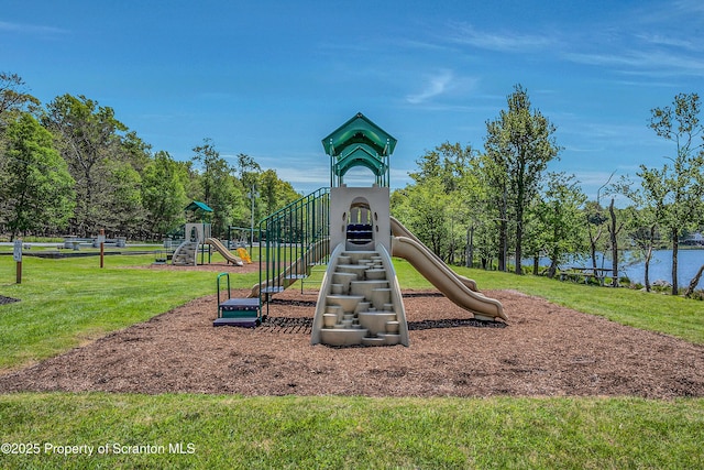 35 Cedar Dr, Covington Twp, PA 18424