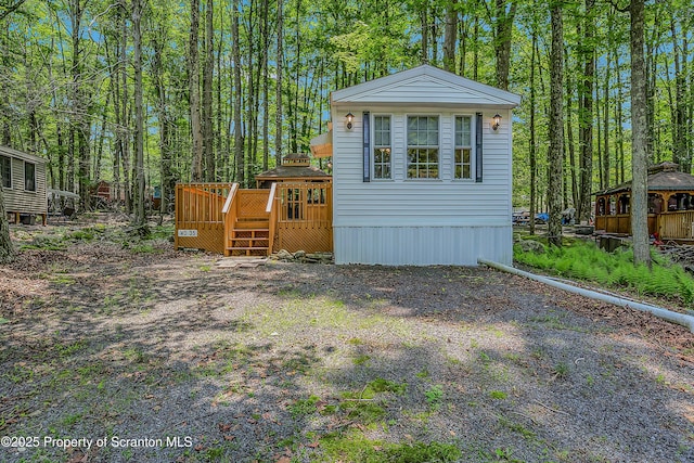 35 Cedar Dr, Covington Twp, PA 18424