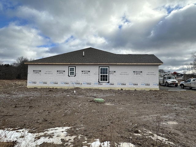 view of property exterior