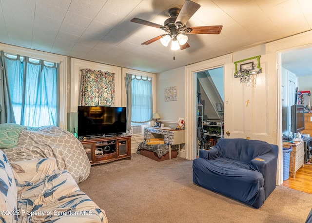 989 Main St, New Milford, PA 18834 - carpeted living area featuring ceiling fan