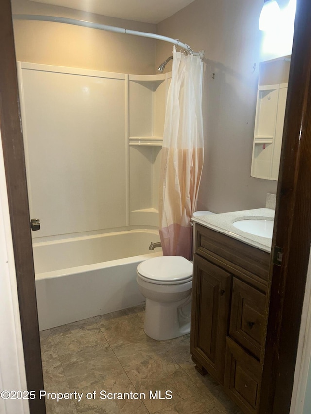 full bath featuring shower / bath combination with curtain, vanity, and toilet