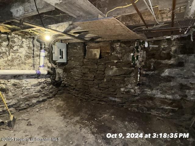635 Detty St, Scranton, PA 18509 - photo 9