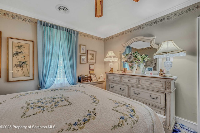 2230 Birney Ave, Scranton, PA 18505 - bedroom featuring a ceiling fan