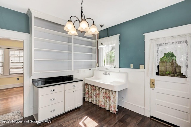 908 Prescott Ave, Scranton, PA 18510 - bathroom featuring a chandelier and wood finished floors