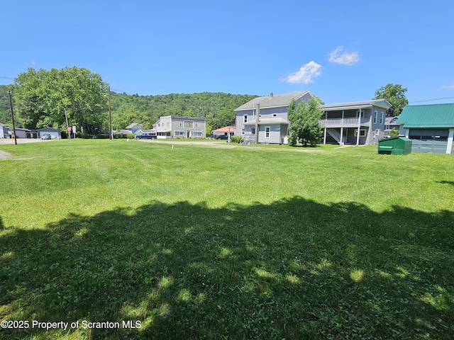 464 Main St, New Milford, PA 18834 - view of green lawn