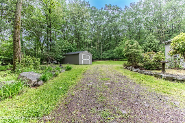 15 Queens Dr Unit L 10, Jefferson Twp, PA 18436 - photo 2