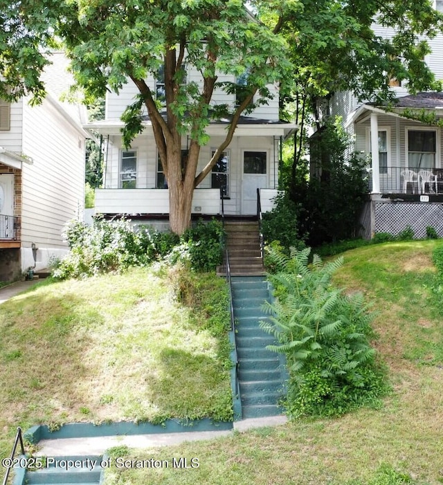 525 N Irving Ave, Scranton, PA 18510 - view of front of house with stairway and a front yard