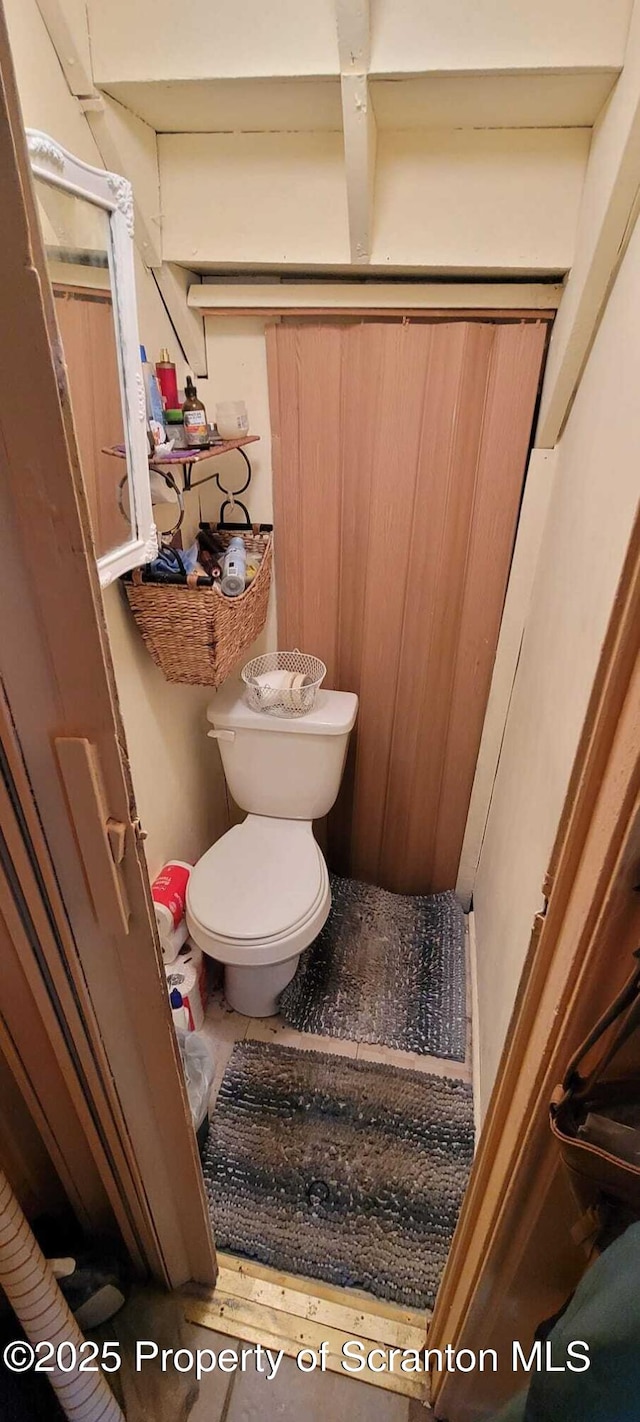 525 N Irving Ave, Scranton, PA 18510 - bathroom with toilet
