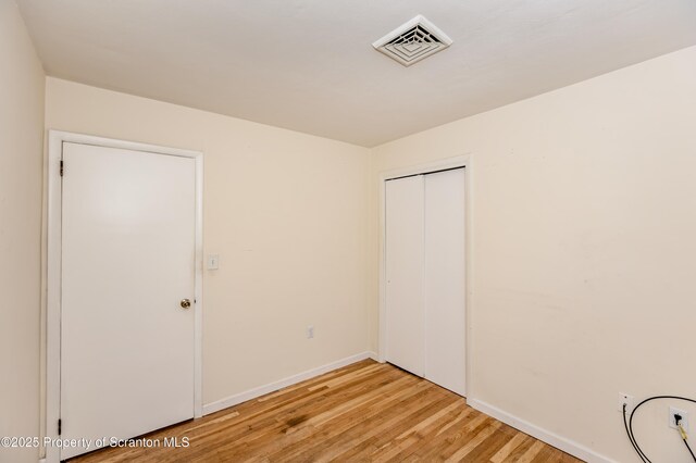 310 Cypress St, Throop, PA 18512