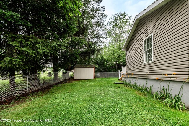 310 Cypress St, Throop, PA 18512