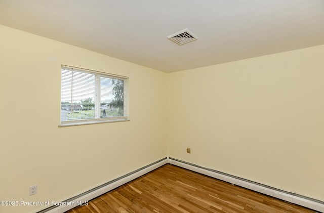310 Cypress St, Throop, PA 18512
