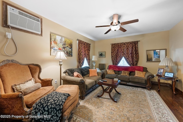 187 Washington St, Carbondale, PA 18407 - photo 5