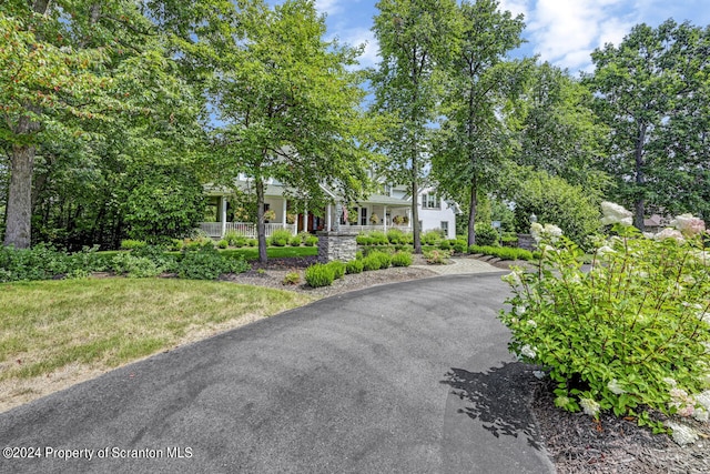 view of front of property with a porch