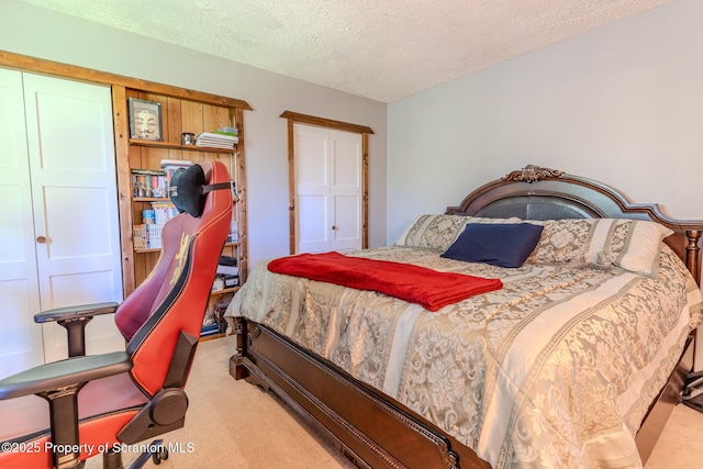 144 Crosstown Hwy, Union Dale, PA 18470 - carpeted bedroom with a textured ceiling