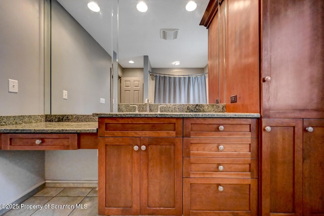 1120 Woodlawn St Unit L10, Scranton, PA 18509 - full bathroom featuring tile patterned floors, vanity, baseboards, and a shower with shower curtain
