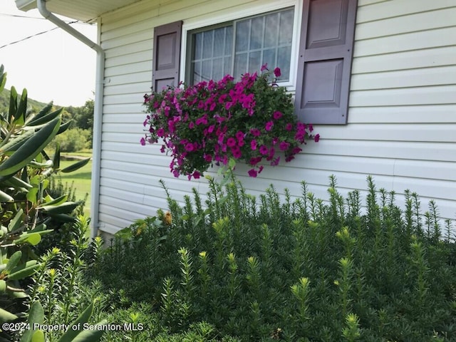 view of side of home