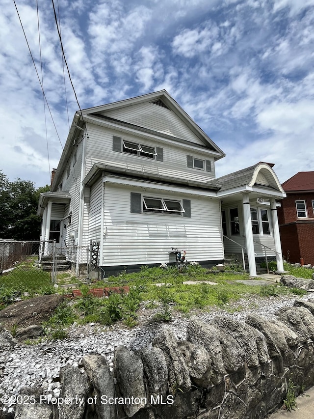 423 W Lackawanna Ave, Olyphant, PA 18447 - photo 2
