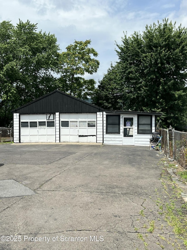 423 W Lackawanna Ave, Olyphant, PA 18447 - photo 5