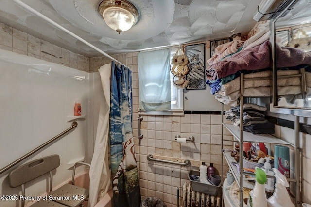 219 N Sumner Ave, Scranton, PA 18504 - bathroom featuring tile walls and a shower with shower curtain