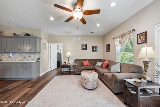 442 Shadow Wood Cir, Archbald, PA 18403 - living area featuring dark wood finished floors, recessed lighting, and a ceiling fan