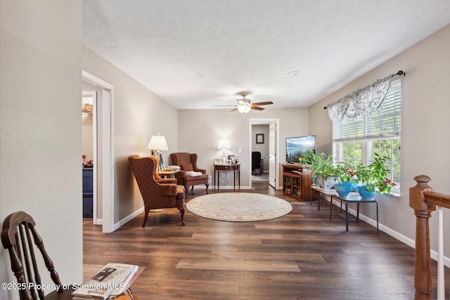 442 Shadow Wood Cir, Archbald, PA 18403 - living area featuring a ceiling fan, baseboards, and wood finished floors