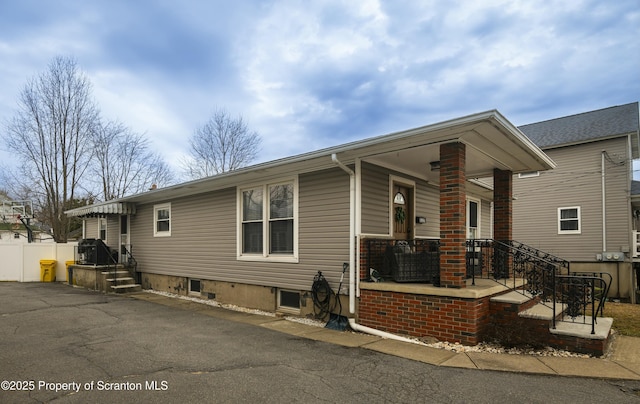 view of front of house with a porch