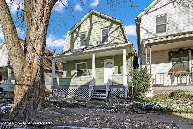 view of front of house with a porch