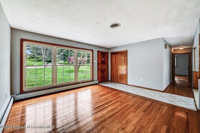 710 Griffin Rd, Roaring Brook Twp, PA 18444 - photo 9