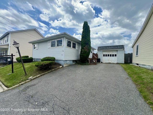 1722 Ash St, Scranton, PA 18510 - photo 1