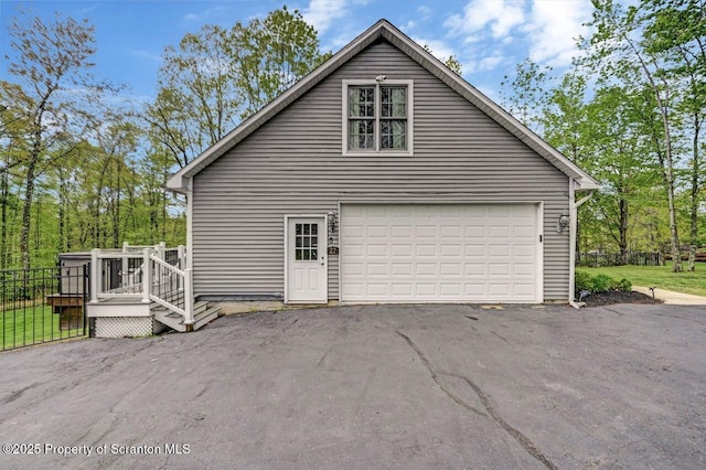 27 Emerson Dr, Moosic, PA 18507 - view of garage