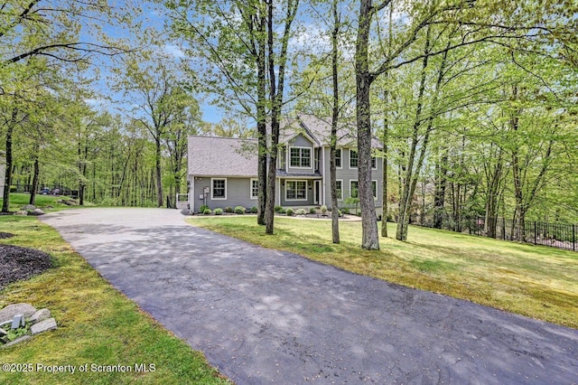 27 Emerson Dr, Moosic, PA 18507 - colonial house featuring asphalt driveway