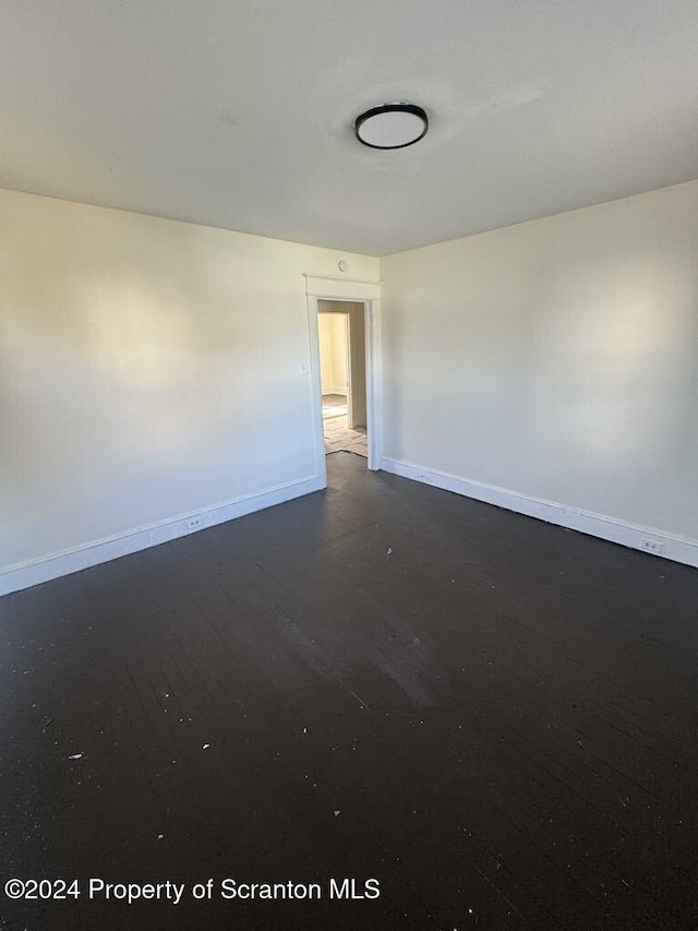 208 E Warren St, Dunmore, PA 18512 - photo 22