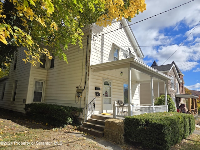 view of front of home with a porch