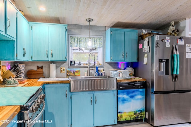 kitchen with blue cabinetry, sink, wooden ceiling, decorative light fixtures, and appliances with stainless steel finishes