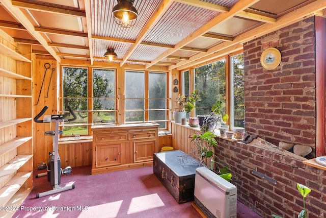 sunroom / solarium with heating unit