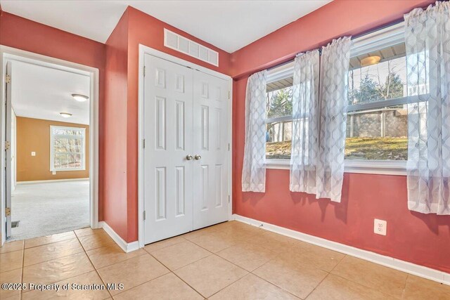 209 Shiny Mountain Rd, Greentown, PA 18426