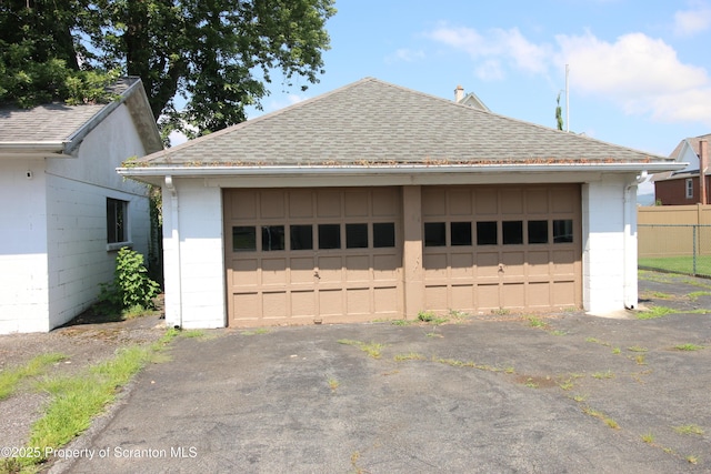 407 Boyle St, Dunmore, PA 18512 - photo 2