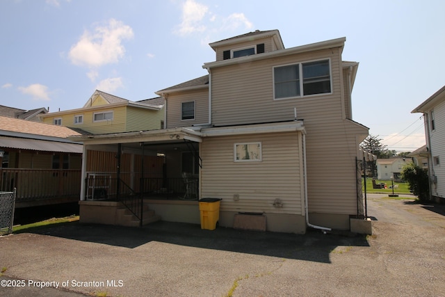 407 Boyle St, Dunmore, PA 18512 - photo 3