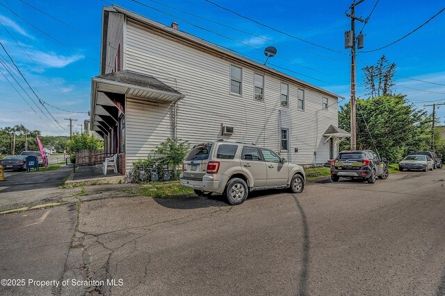 700 Poplar St, Mayfield, PA 18433 - photo 5