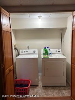 laundry area featuring laundry area and independent washer and dryer