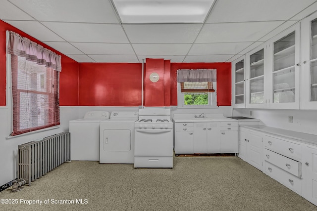 445 Leggett St, Scranton, PA 18508 - laundry area featuring radiator heating unit and independent washer and dryer