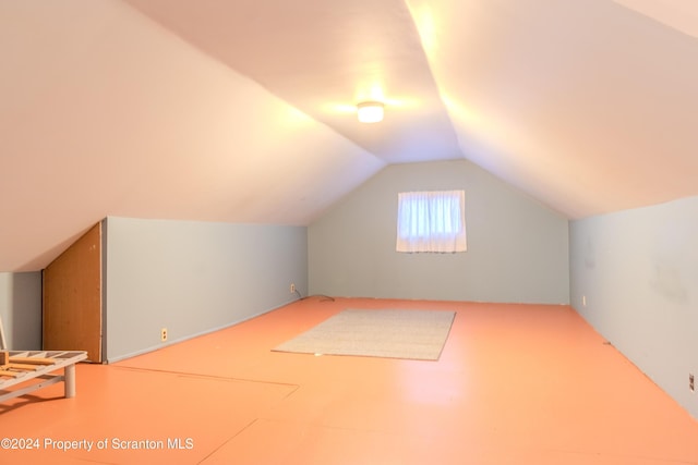 bonus room with vaulted ceiling