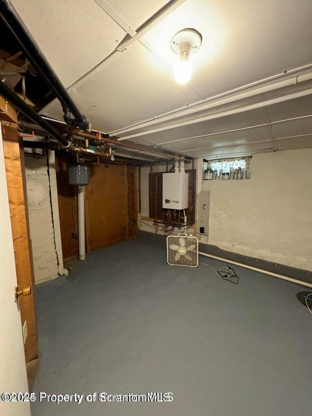 506 N Sumner Ave, Scranton, PA 18504 - basement with water heater